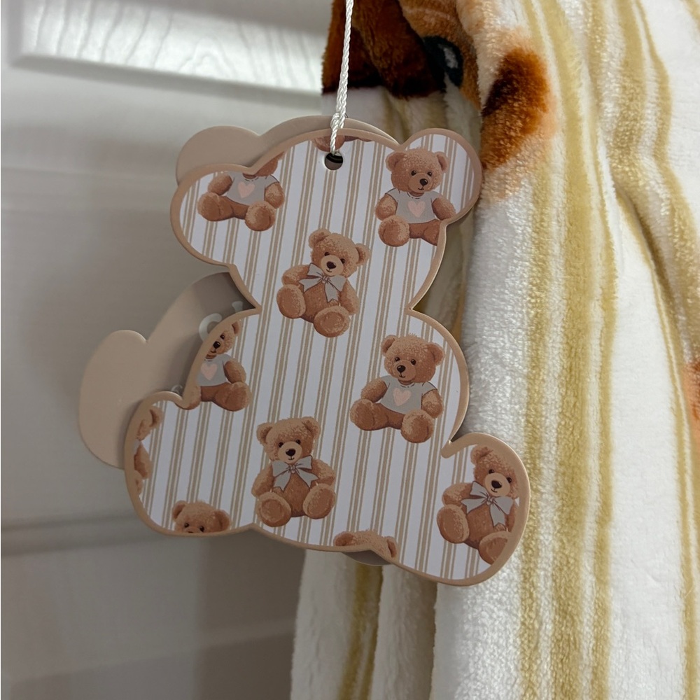 Cuddle Bear Co Oversized Throw Blanket - Picture 6 of 7